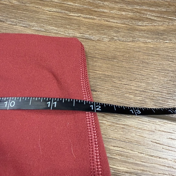 Lululemon Women's High-Rise Align Leggings, Red Merlot Size 6, Athletic, Fall - Picture 4 of 7